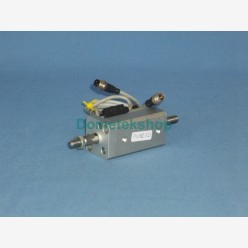 SMC CDQ2KWA20D-W1540-25 with 2 switches